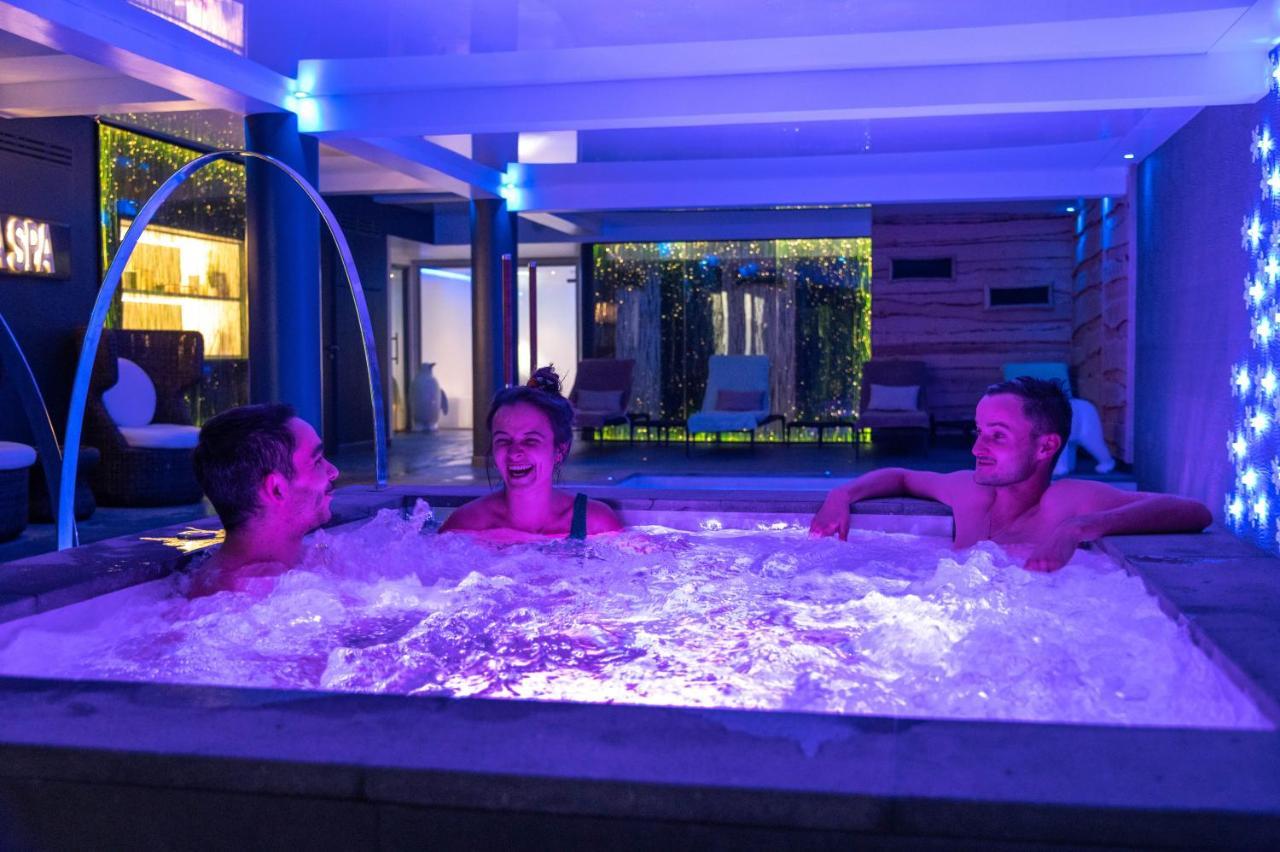 Montana Chalet Hôtel&Spa Le Sauze Buitenkant foto